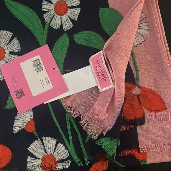 NWT Kate Spade daisy vines oblong scarf - Picture 4 of 6